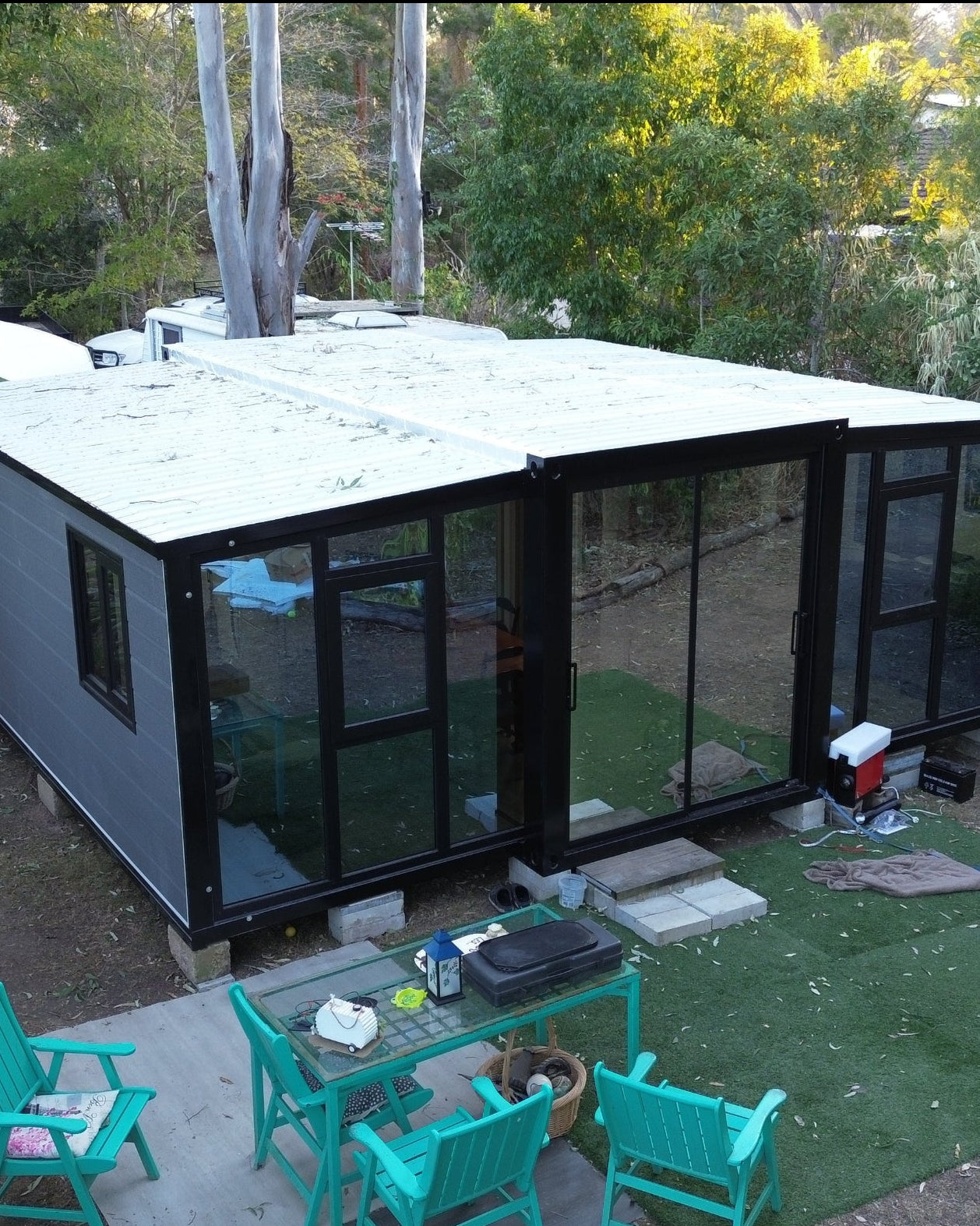 220 20FT Expandable Modular Home - 37sqm